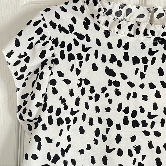 ANGASHION Dreaming of New Adventures Spotted Babydoll Ruffled Tiered Top Medium - Picture 5 of 12